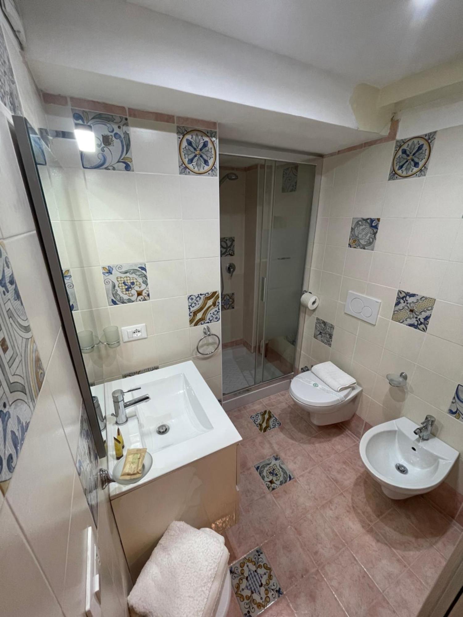 Taormina'S Sun Apartment Exterior foto