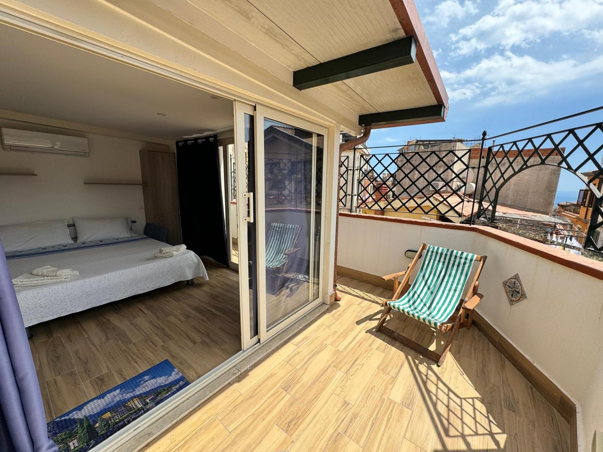 Taormina'S Sun Apartment Exterior foto